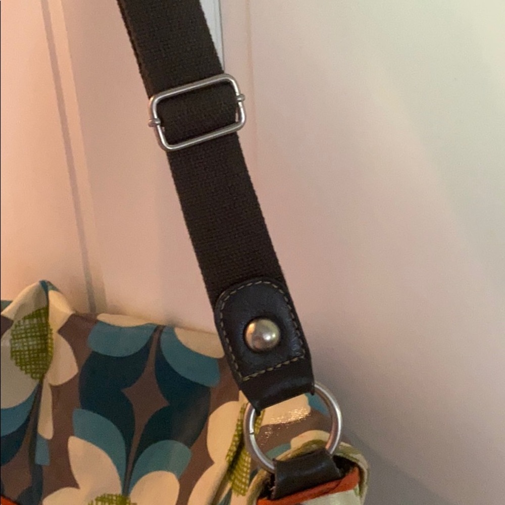 Super Cute & Functional Fossil Book Back W/ Strap - image 4